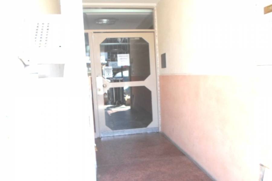 Flores,Capital Federal,Argentina,2 Bedrooms Bedrooms,1 BañoBathrooms,Apartamentos,AVELLANEDA,7051