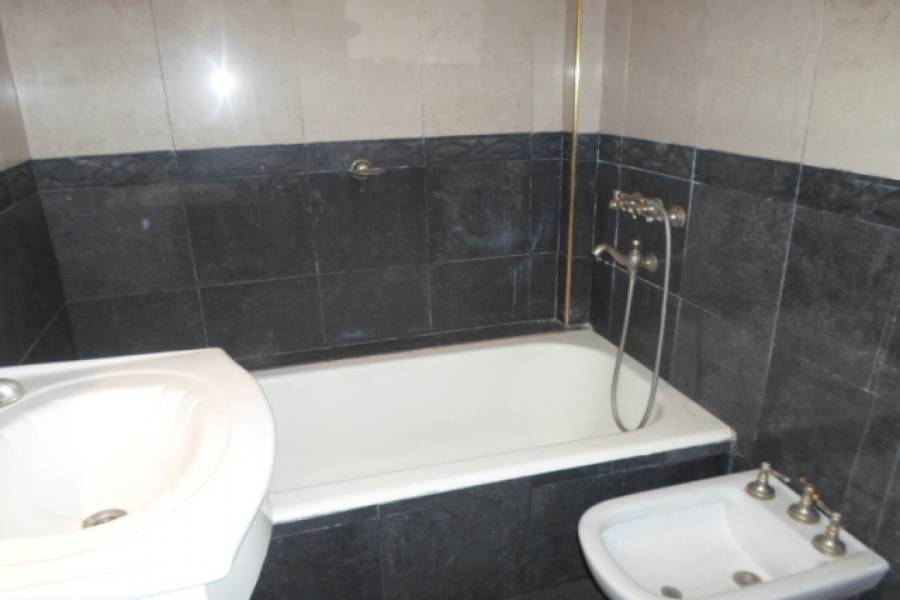 Flores,Capital Federal,Argentina,2 Bedrooms Bedrooms,1 BañoBathrooms,Apartamentos,AVELLANEDA,7051
