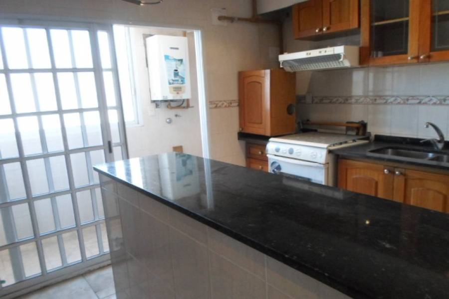 Flores,Capital Federal,Argentina,2 Bedrooms Bedrooms,1 BañoBathrooms,Apartamentos,AVELLANEDA,7051