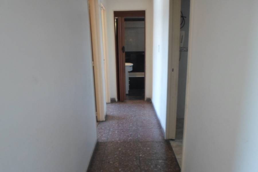 Flores,Capital Federal,Argentina,2 Bedrooms Bedrooms,1 BañoBathrooms,Apartamentos,AVELLANEDA,7051