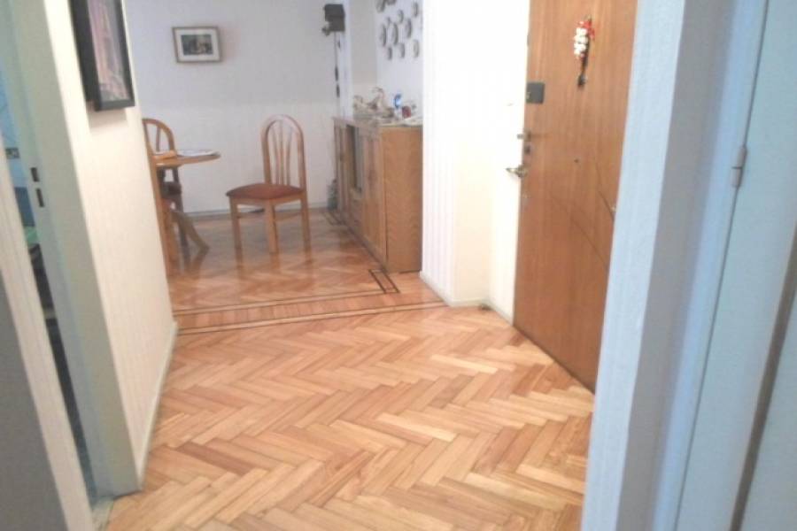 Flores,Capital Federal,Argentina,2 Bedrooms Bedrooms,1 BañoBathrooms,Apartamentos,VARELA ,7056