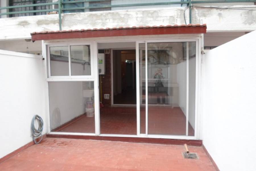 Caballito,Capital Federal,Argentina,2 Bedrooms Bedrooms,1 BañoBathrooms,Apartamentos,ACOYTE,7058