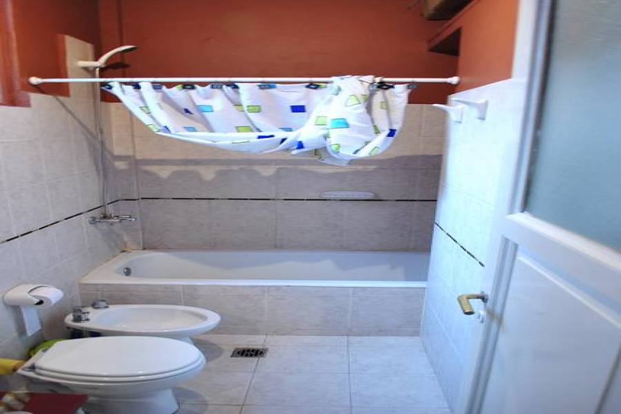 Flores,Capital Federal,Argentina,2 Bedrooms Bedrooms,1 BañoBathrooms,Apartamentos,LAUTARO,7069