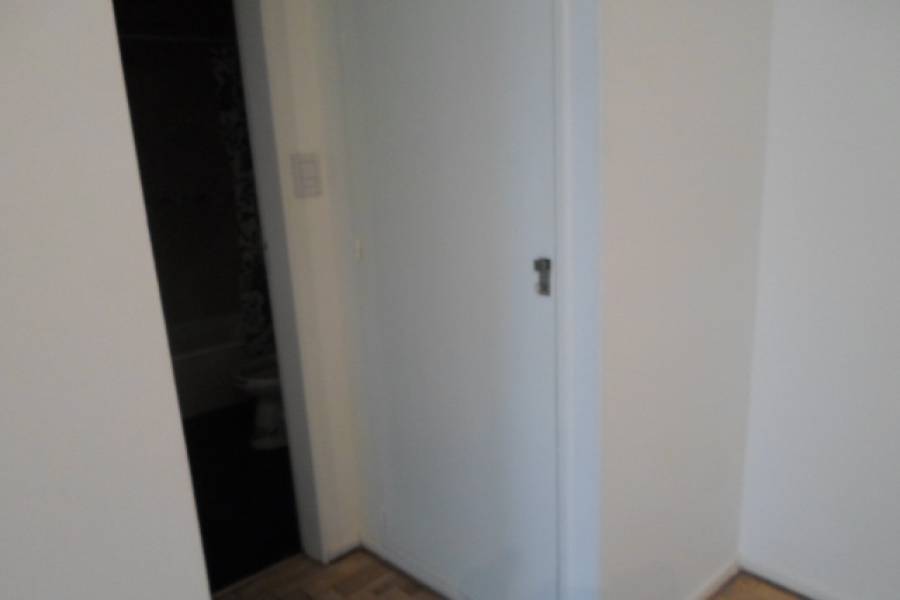 Caballito,Capital Federal,Argentina,2 Bedrooms Bedrooms,1 BañoBathrooms,Apartamentos,MIRO,7075