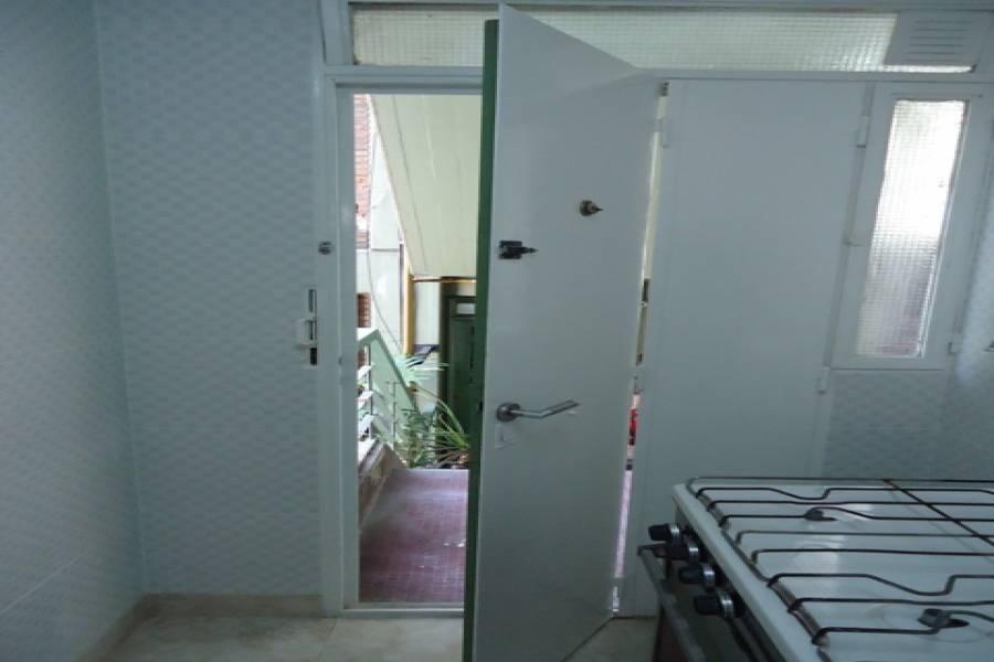 Capital Federal,Argentina,2 Bedrooms Bedrooms,1 BañoBathrooms,Apartamentos,MARCELO TORCUATO DE ALVEAR,7122