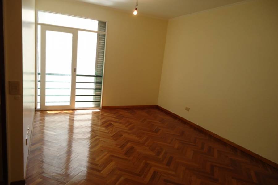 Capital Federal,Argentina,2 Bedrooms Bedrooms,1 BañoBathrooms,Apartamentos,MARCELO TORCUATO DE ALVEAR,7122