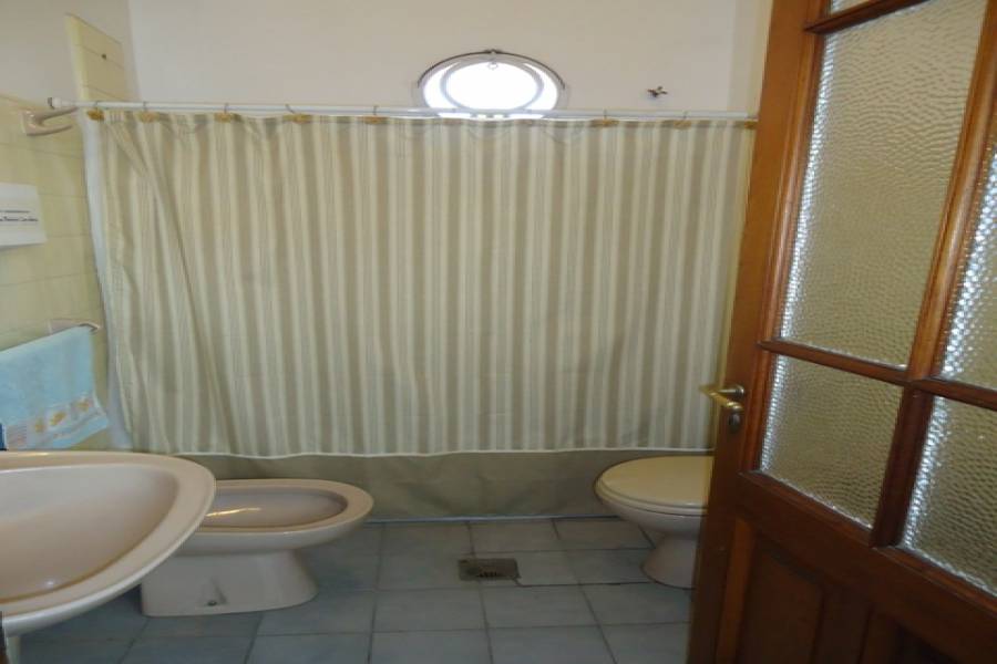 Caballito,Capital Federal,Argentina,2 Bedrooms Bedrooms,1 BañoBathrooms,Apartamentos,AV RIVADAVIA,7126