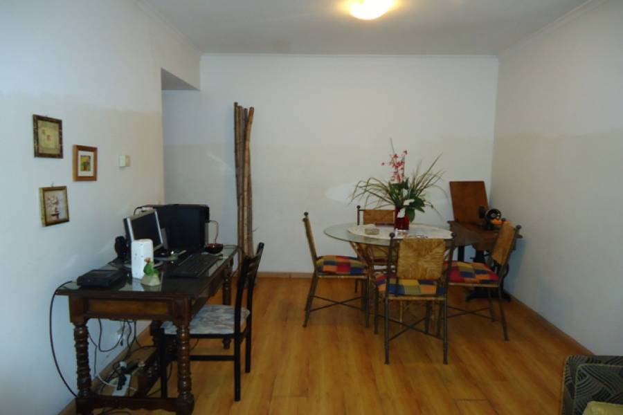 Flores,Capital Federal,Argentina,2 Bedrooms Bedrooms,1 BañoBathrooms,Apartamentos,RIVADAVIA,7138