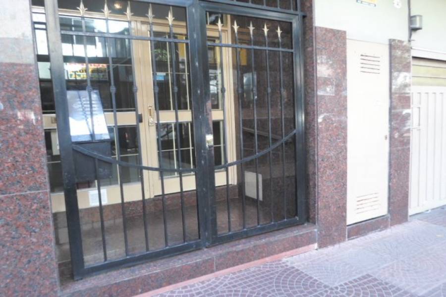 Flores,Capital Federal,Argentina,2 Bedrooms Bedrooms,1 BañoBathrooms,Apartamentos,CUENCA ,7156