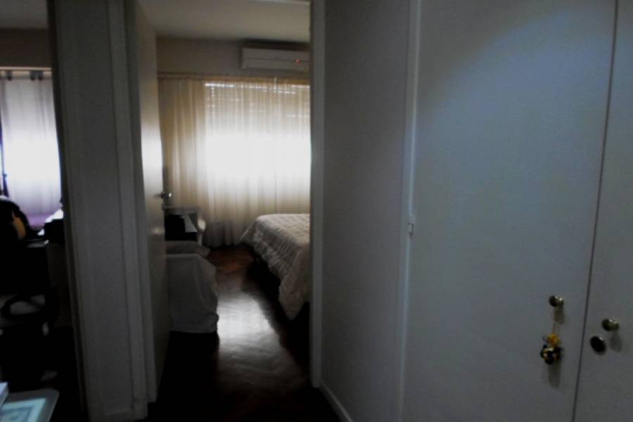 Flores,Capital Federal,Argentina,2 Bedrooms Bedrooms,1 BañoBathrooms,Apartamentos,BACACAY,7180