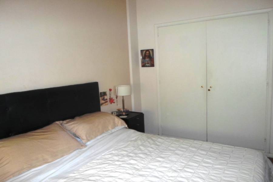 Flores,Capital Federal,Argentina,2 Bedrooms Bedrooms,1 BañoBathrooms,Apartamentos,BACACAY,7180