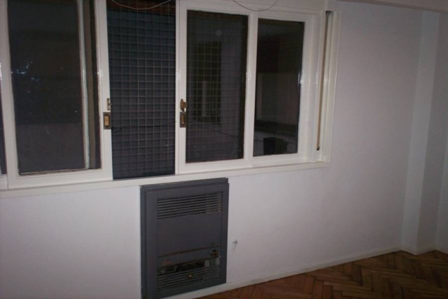 Flores,Capital Federal,Argentina,2 Bedrooms Bedrooms,1 BañoBathrooms,Apartamentos,CARABOBO,7198
