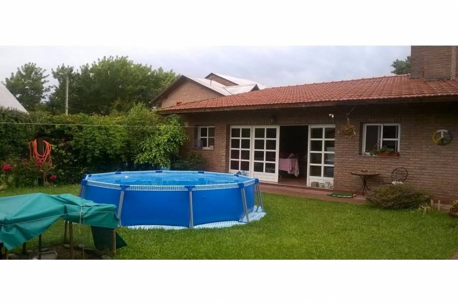 Rosario,Santa Fe,3 Habitaciones Habitaciones,1 BañoBaños,Casas,G. Furlong,1634