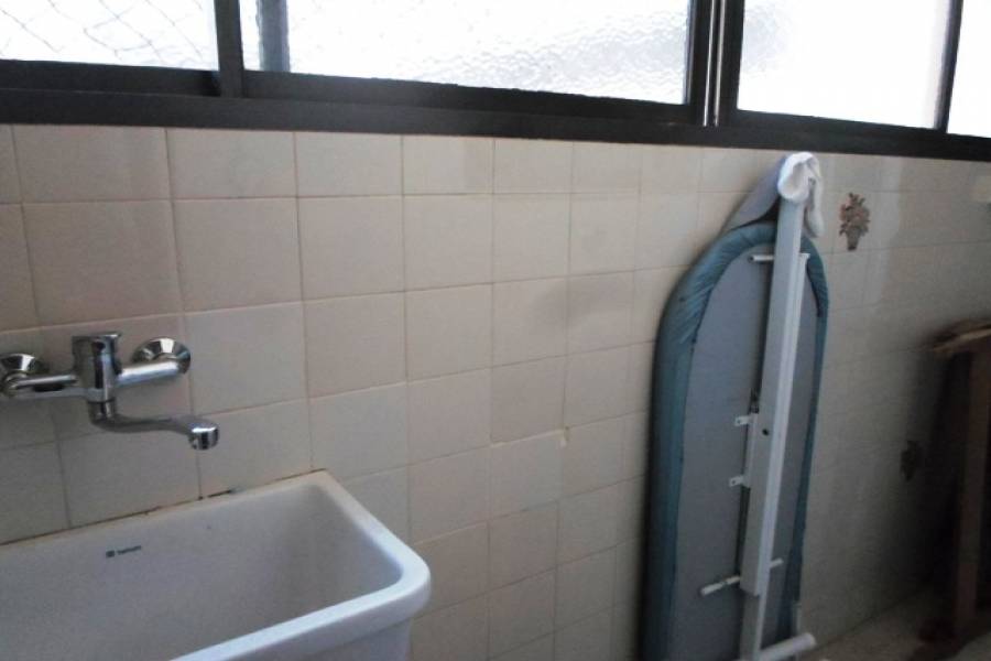 Caballito,Capital Federal,Argentina,2 Bedrooms Bedrooms,1 BañoBathrooms,Apartamentos,AV RIVADAVIA ,7217