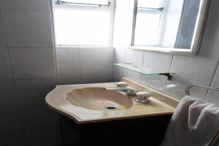 Caballito,Capital Federal,Argentina,2 Bedrooms Bedrooms,1 BañoBathrooms,Apartamentos,AV RIVADAVIA ,7217