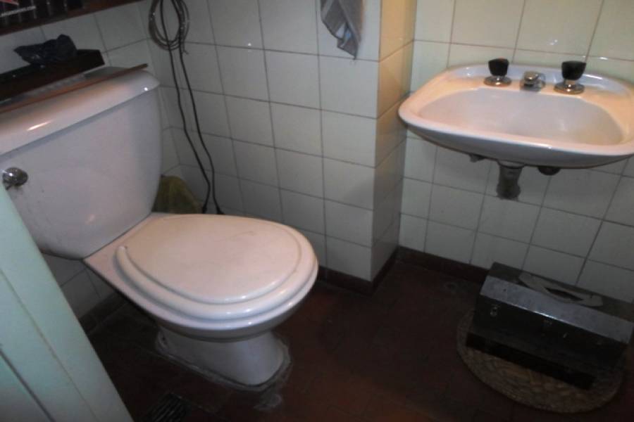 Flores,Capital Federal,Argentina,2 Bedrooms Bedrooms,1 BañoBathrooms,Apartamentos,RIVADAVIA ,7222