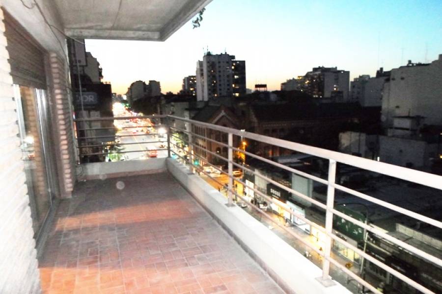 Flores,Capital Federal,Argentina,2 Bedrooms Bedrooms,1 BañoBathrooms,Apartamentos,RIVADAVIA ,7222