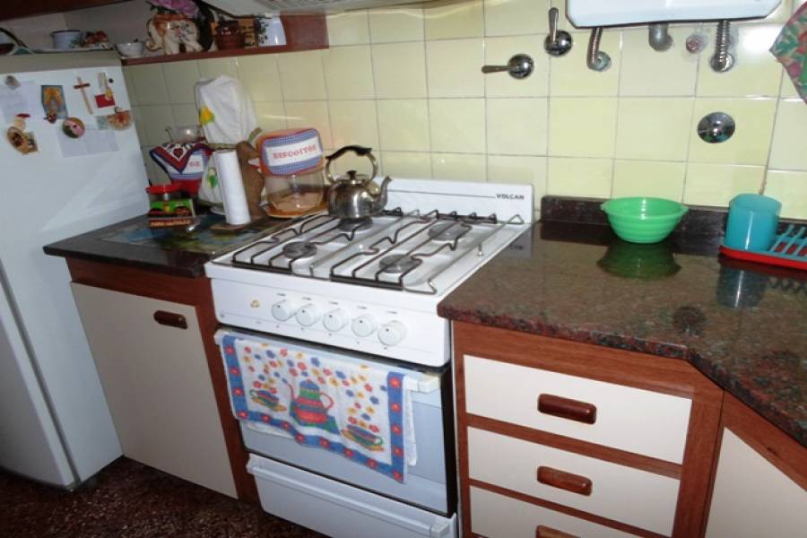 Colegiales,Capital Federal,Argentina,2 Bedrooms Bedrooms,1 BañoBathrooms,Apartamentos,CONDE 800,7231