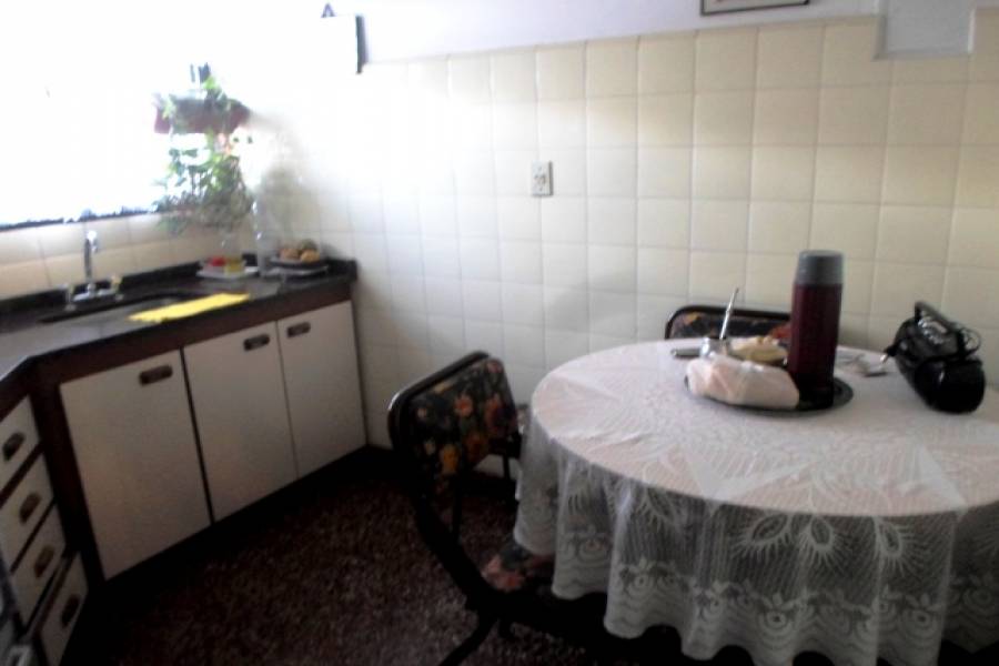 Colegiales,Capital Federal,Argentina,2 Bedrooms Bedrooms,1 BañoBathrooms,Apartamentos,CONDE 800,7231
