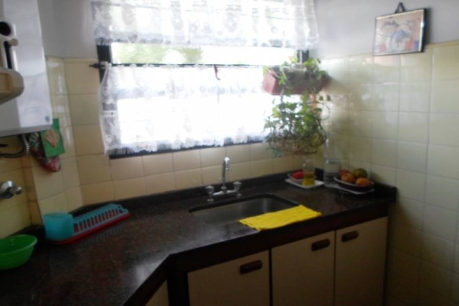 Colegiales,Capital Federal,Argentina,2 Bedrooms Bedrooms,1 BañoBathrooms,Apartamentos,CONDE 800,7231