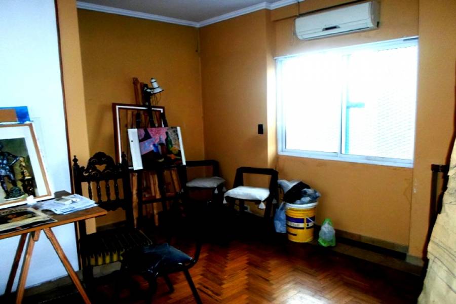 Capital Federal,Argentina,2 Bedrooms Bedrooms,1 BañoBathrooms,Apartamentos,YERBAL ,7239