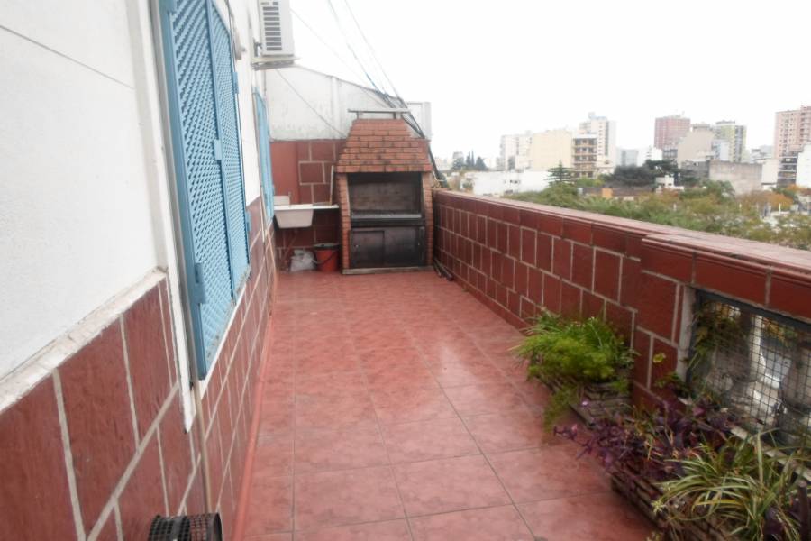 Capital Federal,Argentina,2 Bedrooms Bedrooms,1 BañoBathrooms,Apartamentos,YERBAL ,7239