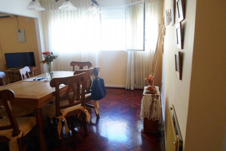 Parque Avellaneda,Capital Federal,Argentina,2 Bedrooms Bedrooms,1 BañoBathrooms,Apartamentos,DIRECTORIO,7243