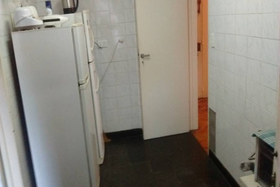 Almagro,Capital Federal,Argentina,2 Bedrooms Bedrooms,1 BañoBathrooms,Apartamentos,HIPOLITO YRIGOYEN,7263