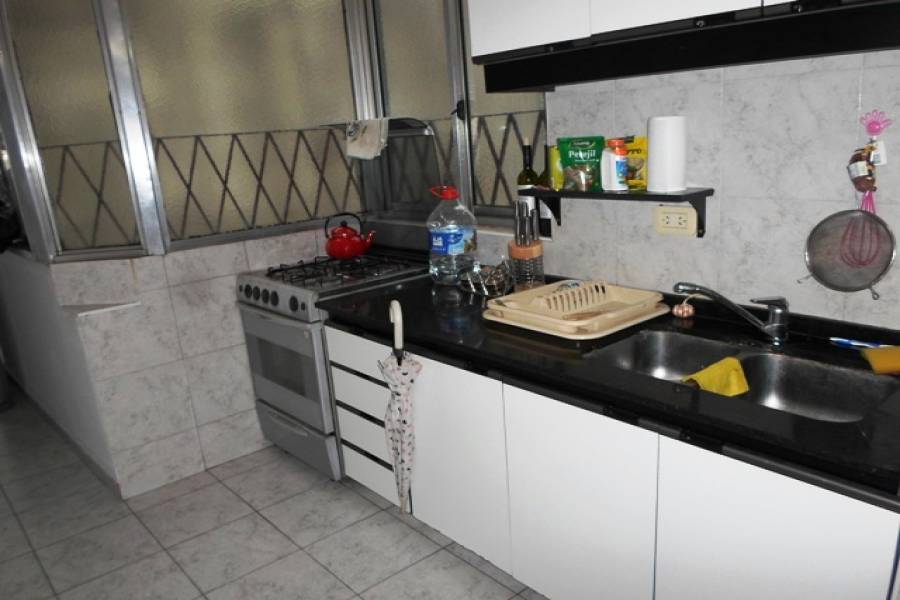Flores,Capital Federal,Argentina,2 Bedrooms Bedrooms,1 BañoBathrooms,Apartamentos,CARABOBO,7264