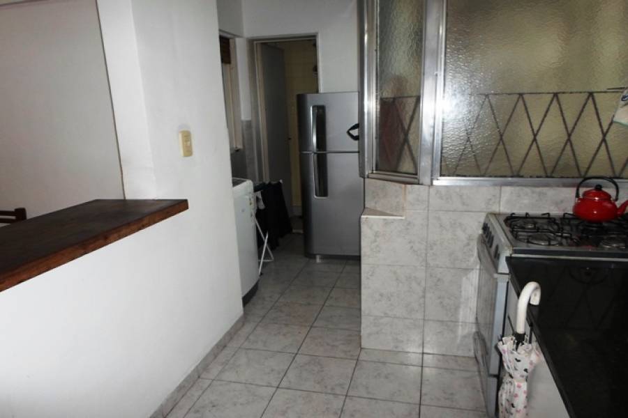 Flores,Capital Federal,Argentina,2 Bedrooms Bedrooms,1 BañoBathrooms,Apartamentos,CARABOBO,7264