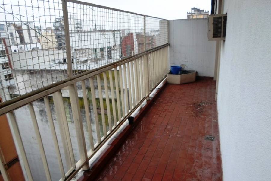 Flores,Capital Federal,Argentina,2 Bedrooms Bedrooms,1 BañoBathrooms,Apartamentos,CARABOBO,7264