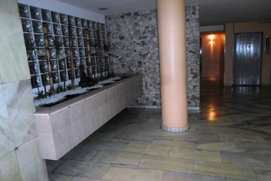 Flores,Capital Federal,Argentina,2 Bedrooms Bedrooms,1 BañoBathrooms,Apartamentos,CARABOBO,7264
