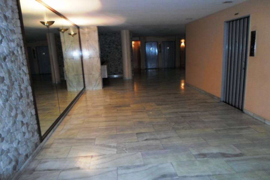 Flores,Capital Federal,Argentina,2 Bedrooms Bedrooms,1 BañoBathrooms,Apartamentos,CARABOBO,7264
