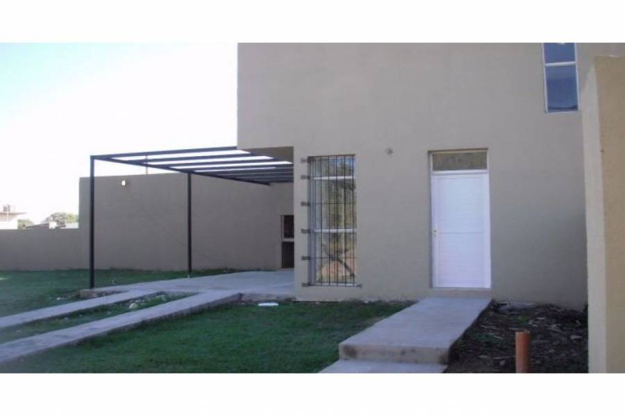 Funes,Santa Fe,2 Habitaciones Habitaciones,2 BañosBaños,Casas,Barrio Funes Ranch,Coronel Diaz,1640
