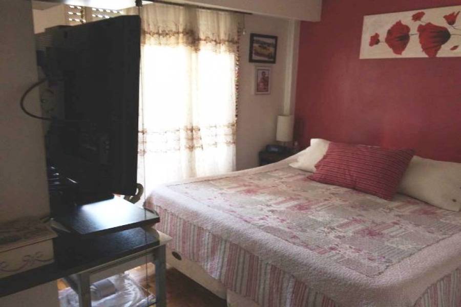 Flores,Capital Federal,Argentina,2 Bedrooms Bedrooms,1 BañoBathrooms,Apartamentos,ALBERDI,7284