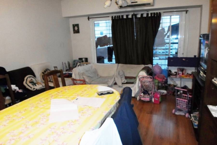 Flores,Capital Federal,Argentina,2 Bedrooms Bedrooms,1 BañoBathrooms,Apartamentos,RIVERA INDARTE,7286