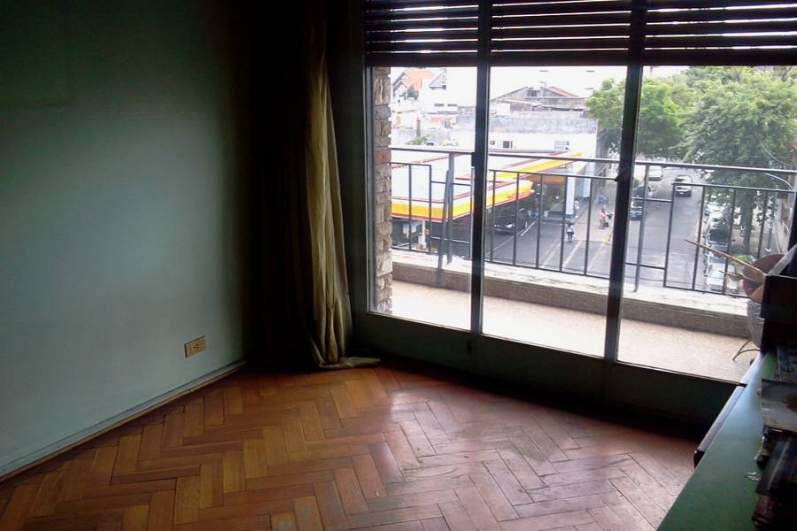 Flores,Capital Federal,Argentina,2 Bedrooms Bedrooms,1 BañoBathrooms,Apartamentos,AVELLANEDA,7304