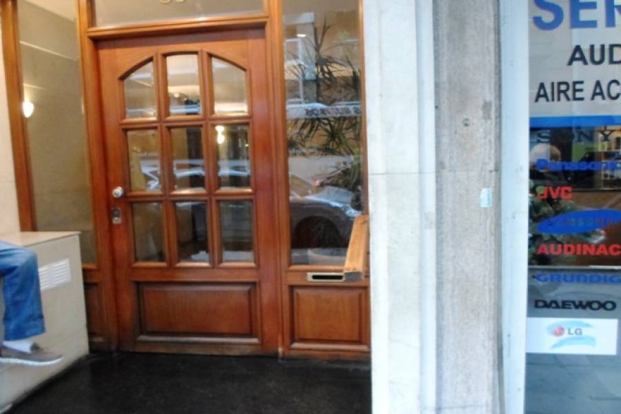 Flores,Capital Federal,Argentina,2 Bedrooms Bedrooms,1 BañoBathrooms,Apartamentos,PUMACAHUA,7334