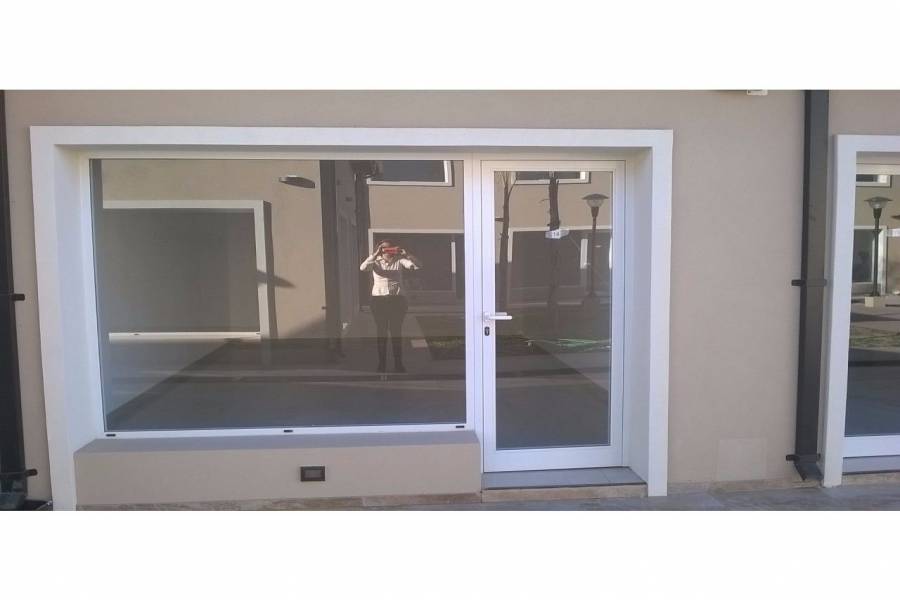 Ibarlucea,Santa Fe,1 Habitación Habitaciones,1 BañoBaños,Locales,Portal de Ki,San Martin ,1647