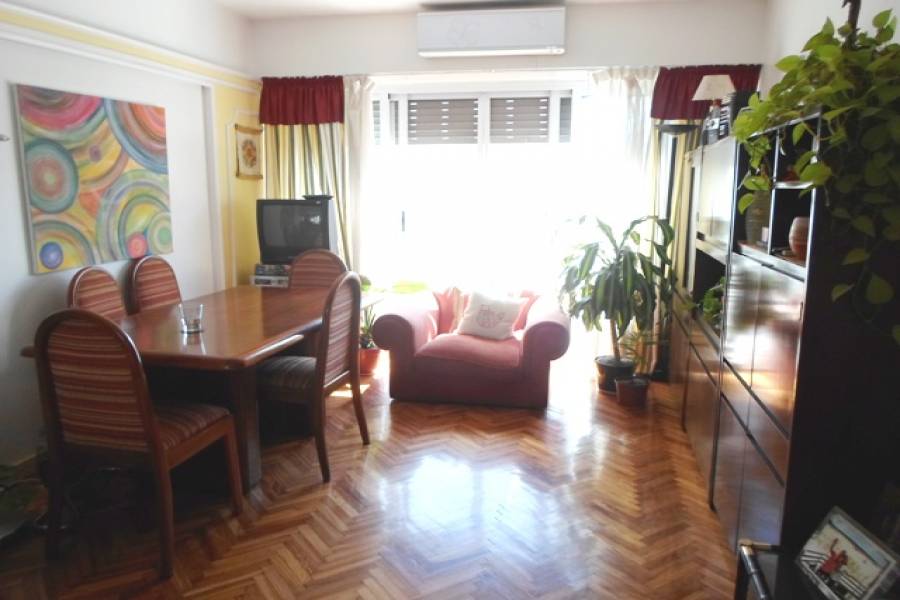 Flores,Capital Federal,Argentina,2 Bedrooms Bedrooms,1 BañoBathrooms,Apartamentos,RODRIGUEZ ,7345
