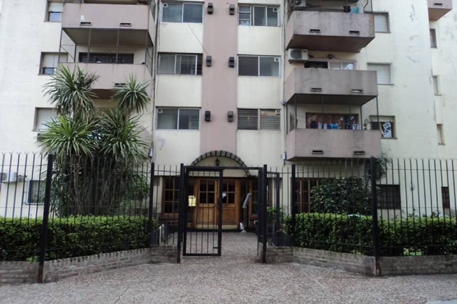 Flores,Capital Federal,Argentina,2 Bedrooms Bedrooms,1 BañoBathrooms,Apartamentos,SAN PEDRITO,7367