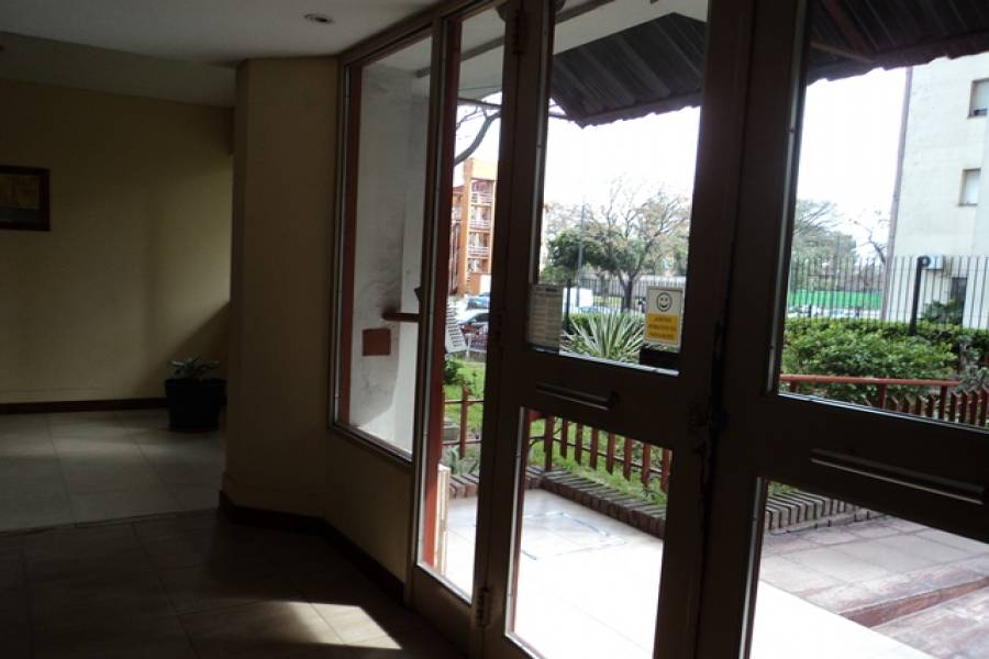 Flores,Capital Federal,Argentina,2 Bedrooms Bedrooms,1 BañoBathrooms,Apartamentos,SAN PEDRITO,7367