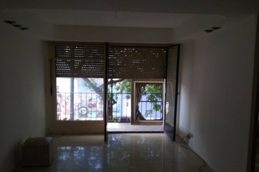 La Paternal,Capital Federal,Argentina,2 Bedrooms Bedrooms,1 BañoBathrooms,Apartamentos,GAVILAN,7392