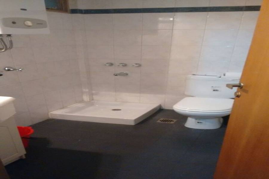 Capital Federal,Argentina,2 Bedrooms Bedrooms,1 BañoBathrooms,Apartamentos,RIOBAMBA,7394