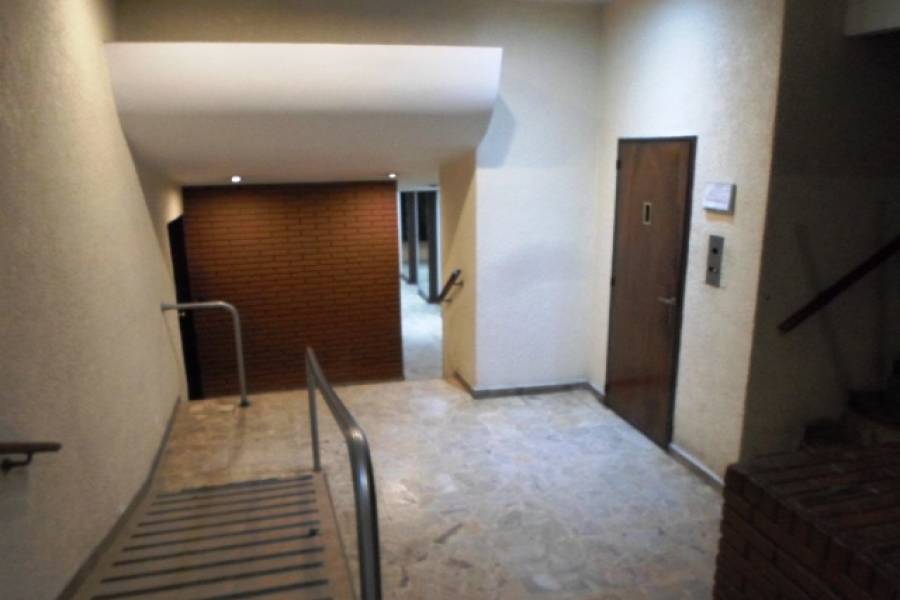 Flores,Capital Federal,Argentina,2 Bedrooms Bedrooms,1 BañoBathrooms,Apartamentos,LAUTARO,7396