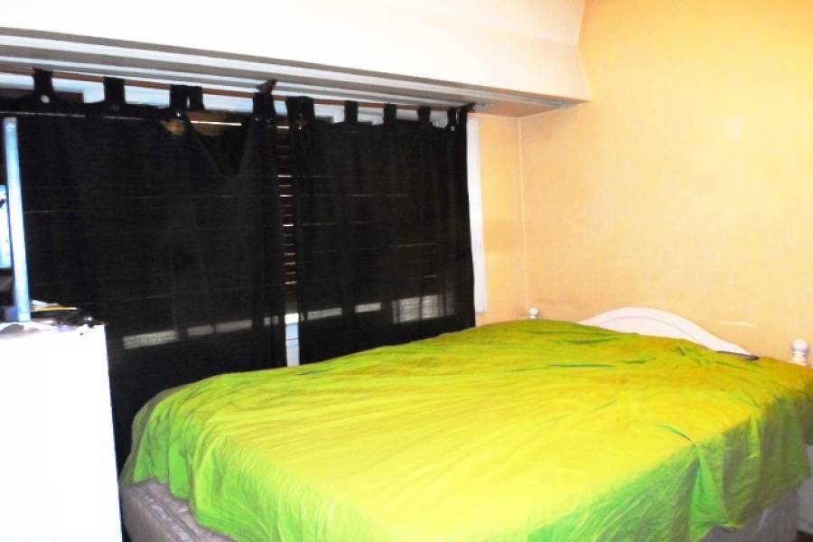 Flores,Capital Federal,Argentina,2 Bedrooms Bedrooms,1 BañoBathrooms,Apartamentos,LAUTARO,7396