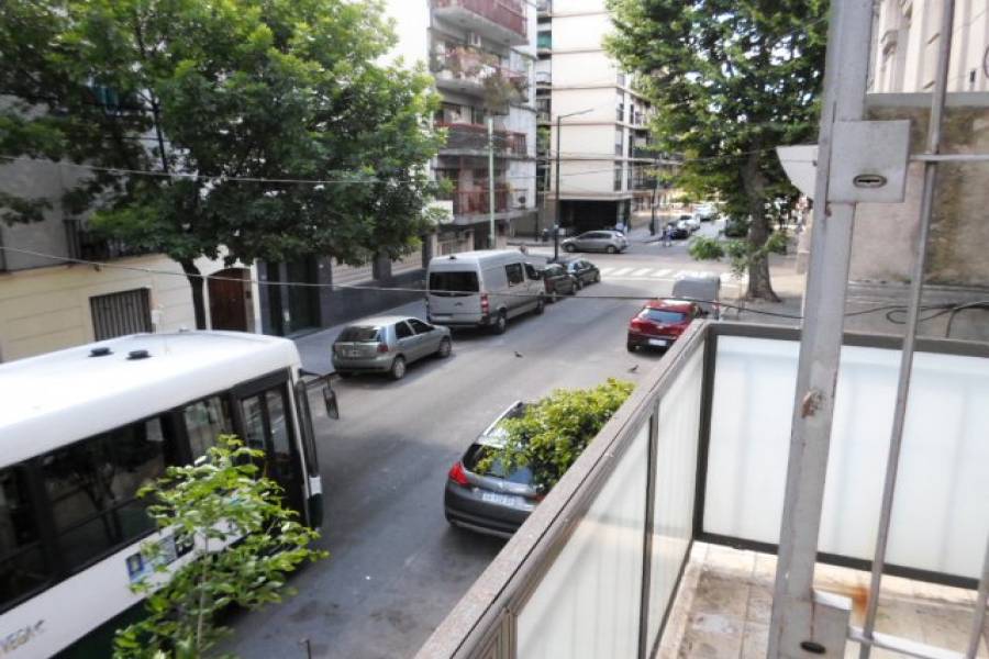 Flores,Capital Federal,Argentina,2 Bedrooms Bedrooms,1 BañoBathrooms,Apartamentos,TERRADA,7398