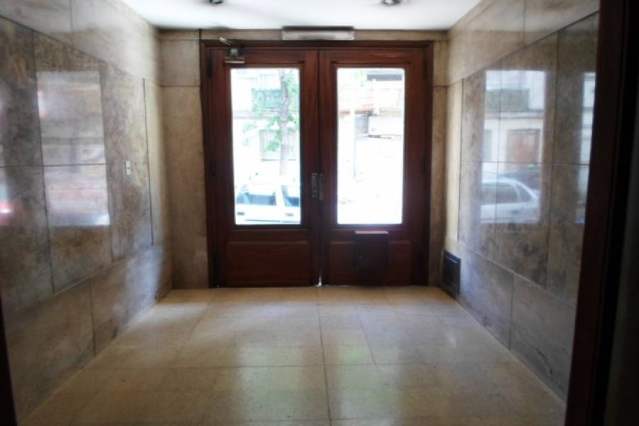 Flores,Capital Federal,Argentina,2 Bedrooms Bedrooms,1 BañoBathrooms,Apartamentos,TERRADA,7398