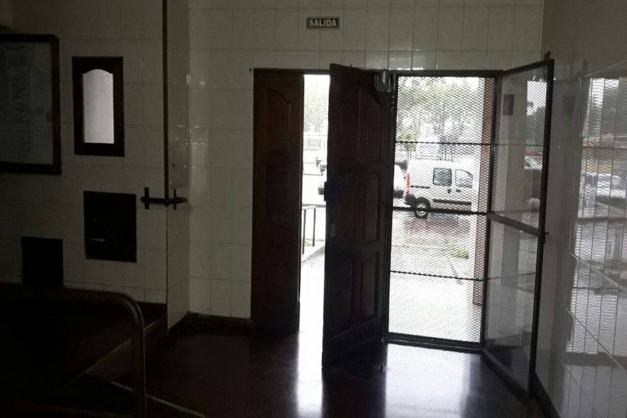 Villa Lugano,Capital Federal,Argentina,2 Bedrooms Bedrooms,1 BañoBathrooms,Apartamentos,RACEDO,7441