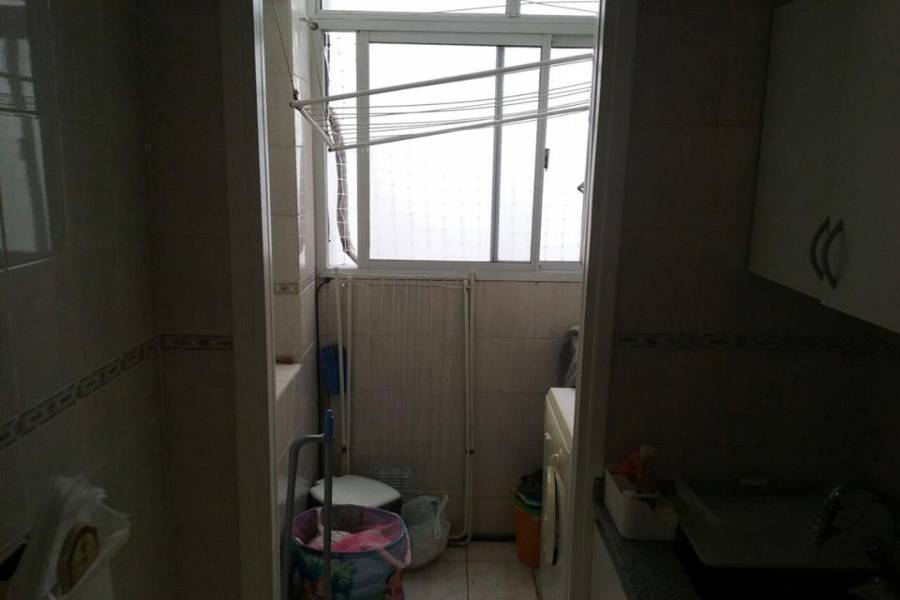 Flores,Capital Federal,Argentina,2 Bedrooms Bedrooms,1 BañoBathrooms,Apartamentos,AVELLANEDA,7444